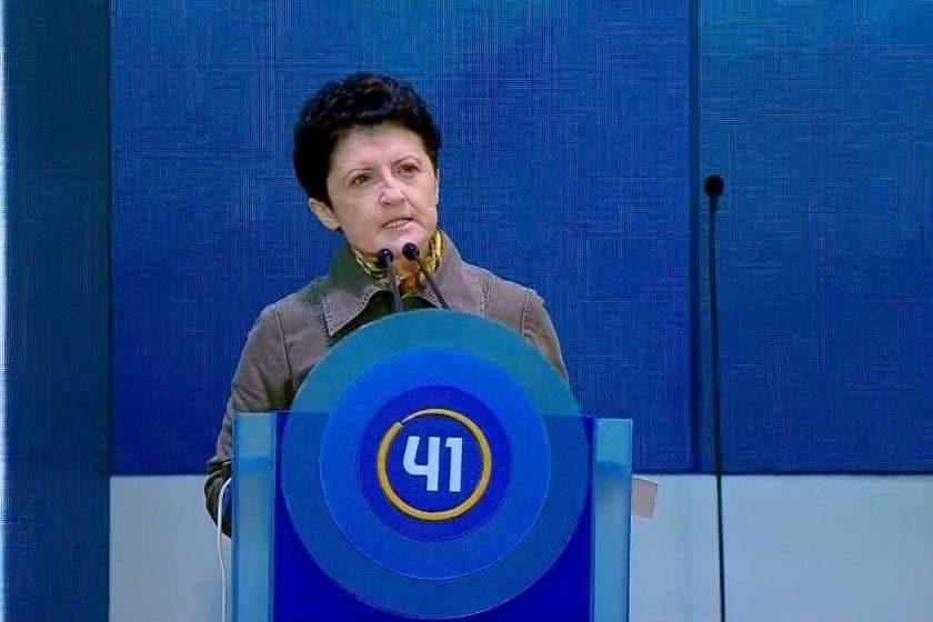 თეა წულუკიანი – სააკაშვილო, გამოიხედე ციხის საკნიდან, ნახე, რამდენი თავისუფალი ქართველია აქ