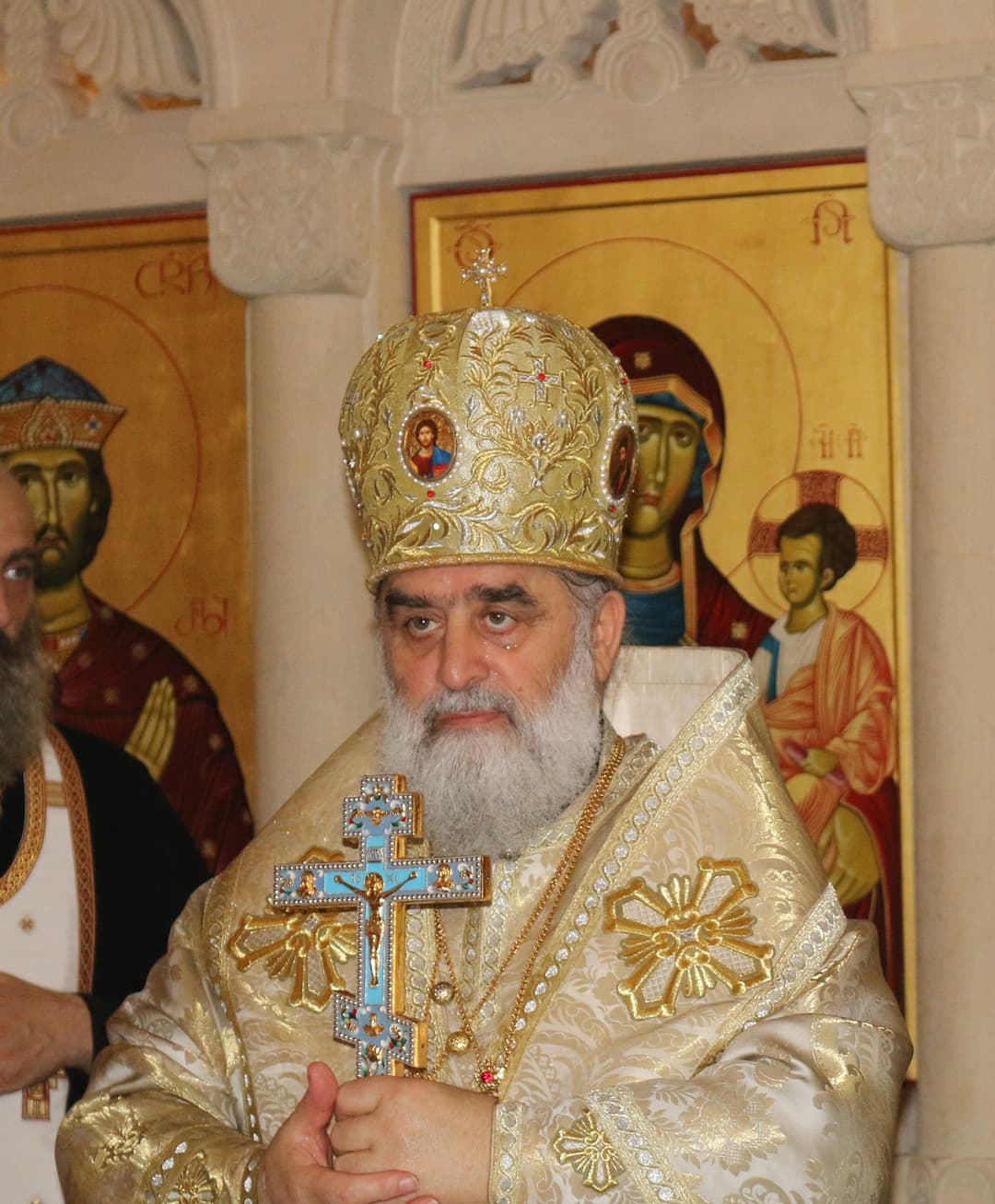 ფოთისა და ხობის მიტროპოლიტი რუსთავის ციხეში მიხეილ სააკაშვილის მოსანახულებლად მივიდა