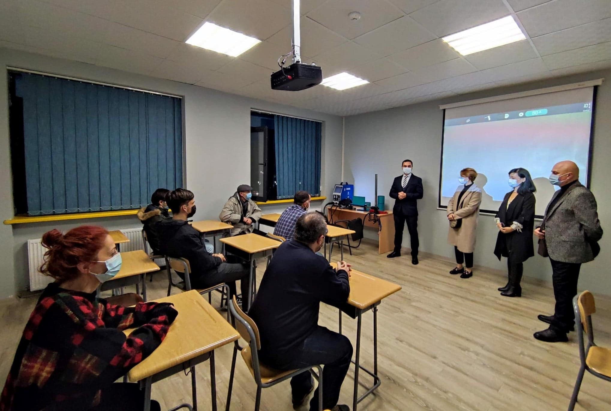 Frontnews image description