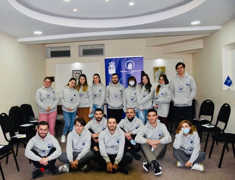 აფხაზეთიდან დევნილ 20 ახალგაზრდას სამოქალაქო ინტეგრაციის მიმართულებით ხუთდღიანი სასწავლო კურსი ჩაუტარდება