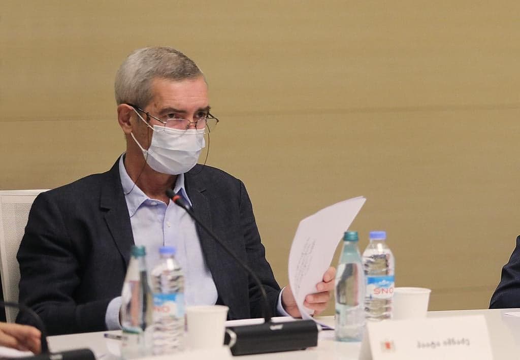 პაატა იმნაძე – რა გითხრათ აღარ ვიცი, მსხვერპლთშეწირვას ემსგავსება ჩვენი ქორწილები და ქელეხები