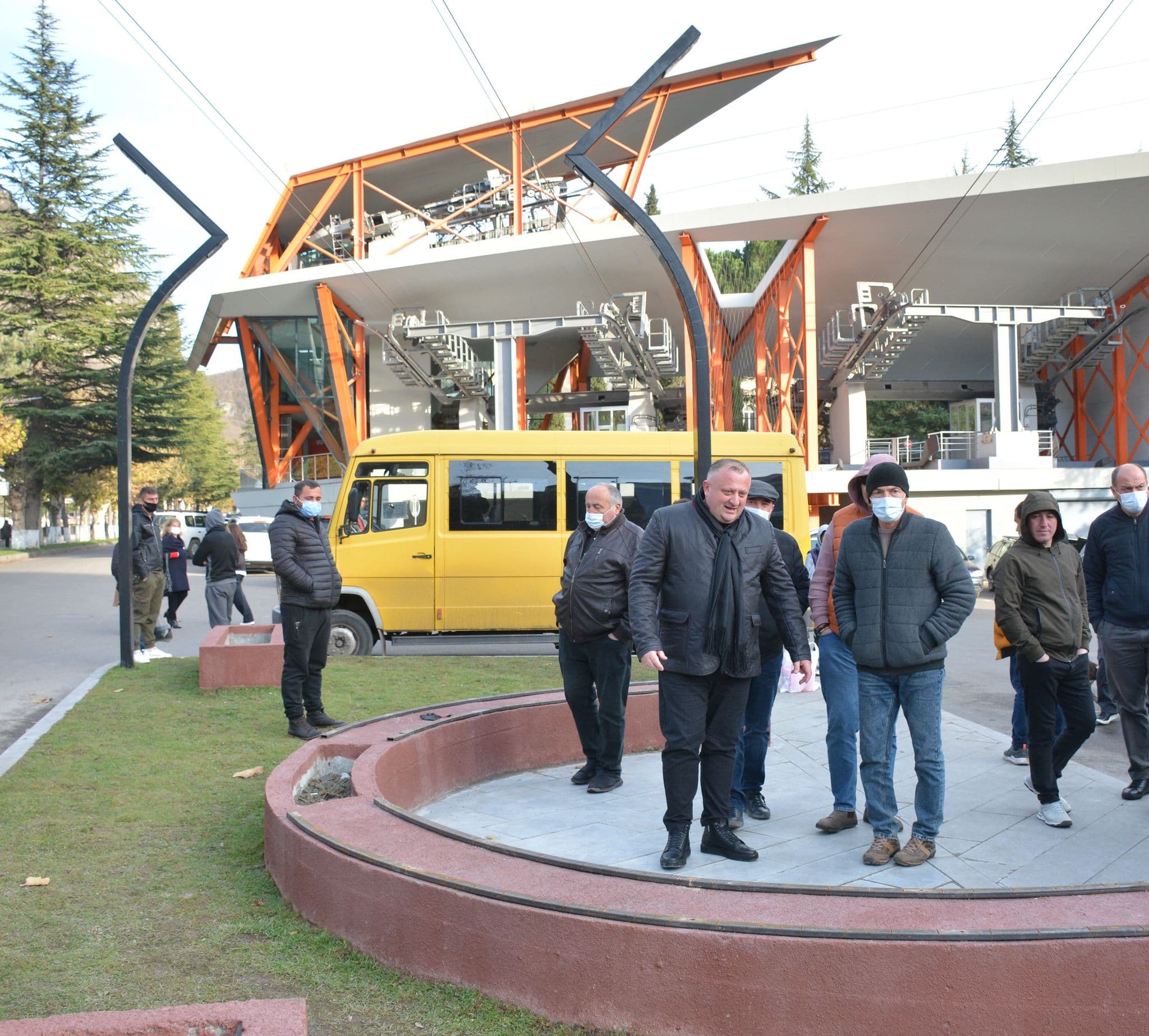 Frontnews image description