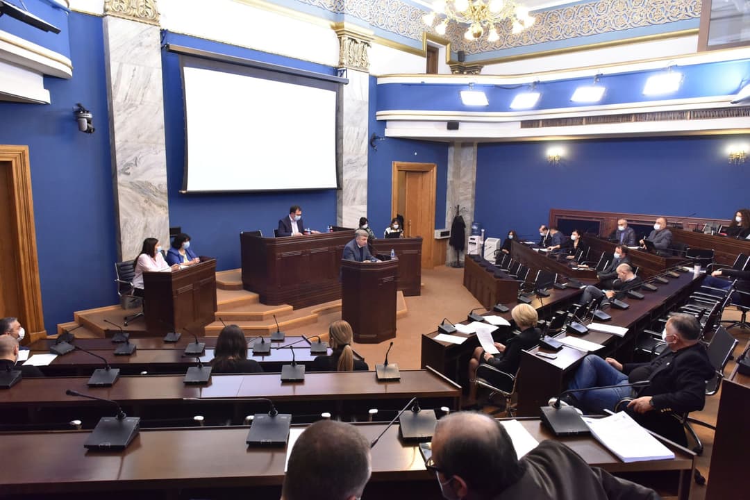 არასტაციონარული სავაჭრო ადგილების საკონტროლო სალარო აპარატებით აღჭურვის ვალდებულება ერთი წლით გადავადდება