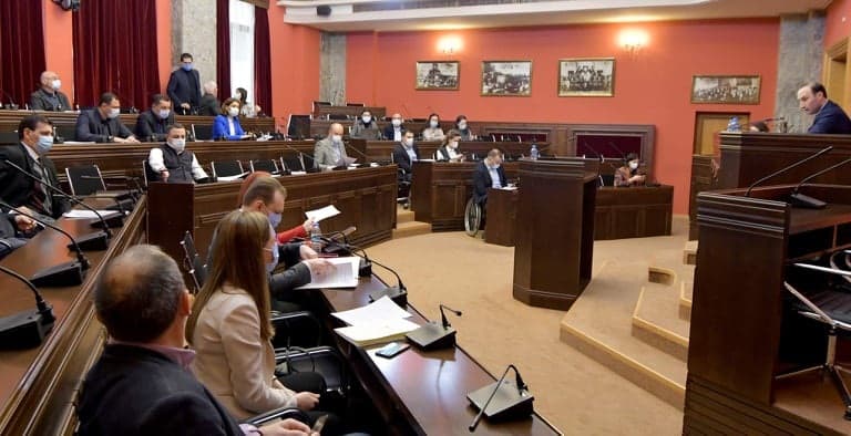 Frontnews image description