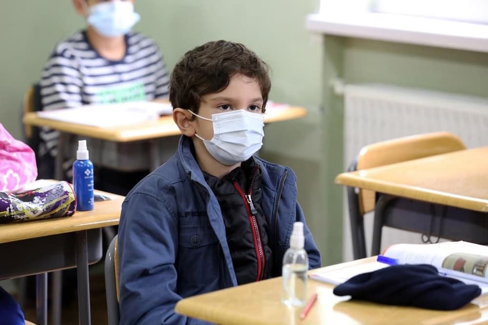 დისტანციურ სწავლებაზე 81 სკოლა, 379 კლასი და რისკის ჯგუფის 89 მასწავლებელი იმყოფება