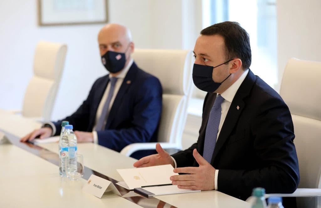 Frontnews image description