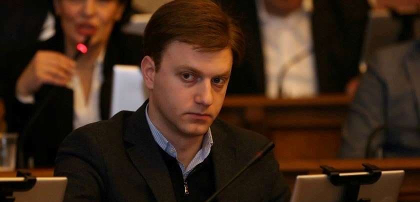 Pro-Gov’t politician Vato Shakarashvili admits assaulting Georgian journalist