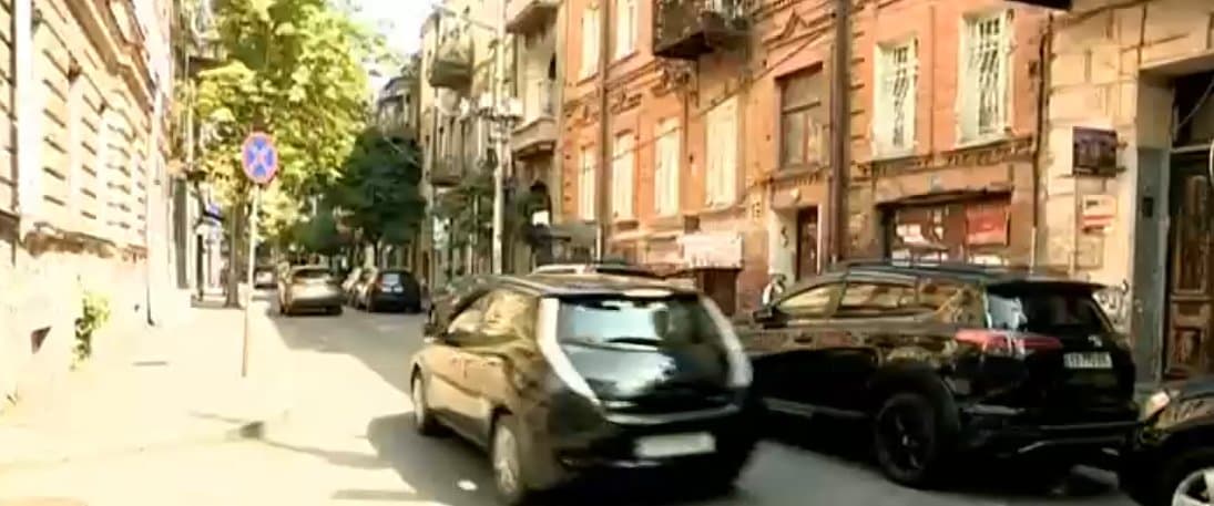 Frontnews image description