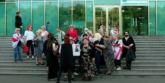 “ვივამედთან” მიხეილ სააკაშვილის მხარდამჭერი აქცია იმართება