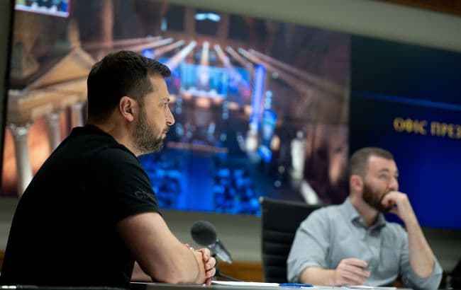 ზელენსკი – დარწმუნებული ვარ, რომ შეერთებული შტატებისა და ევროპისგან უკრაინის დახმარება შენარჩუნდება