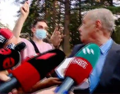 გია ვოლსკიმ ჟურნალისტს გარდაცვლილი ოპერატორის ფოტო წაართვა