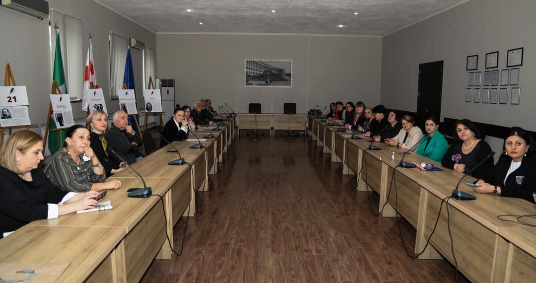 ქართული ჟურნალისტიკის დღესთან დაკავშირებით წყალტუბოში ჟურნალისტებთან შეხვედრა გაიმართა