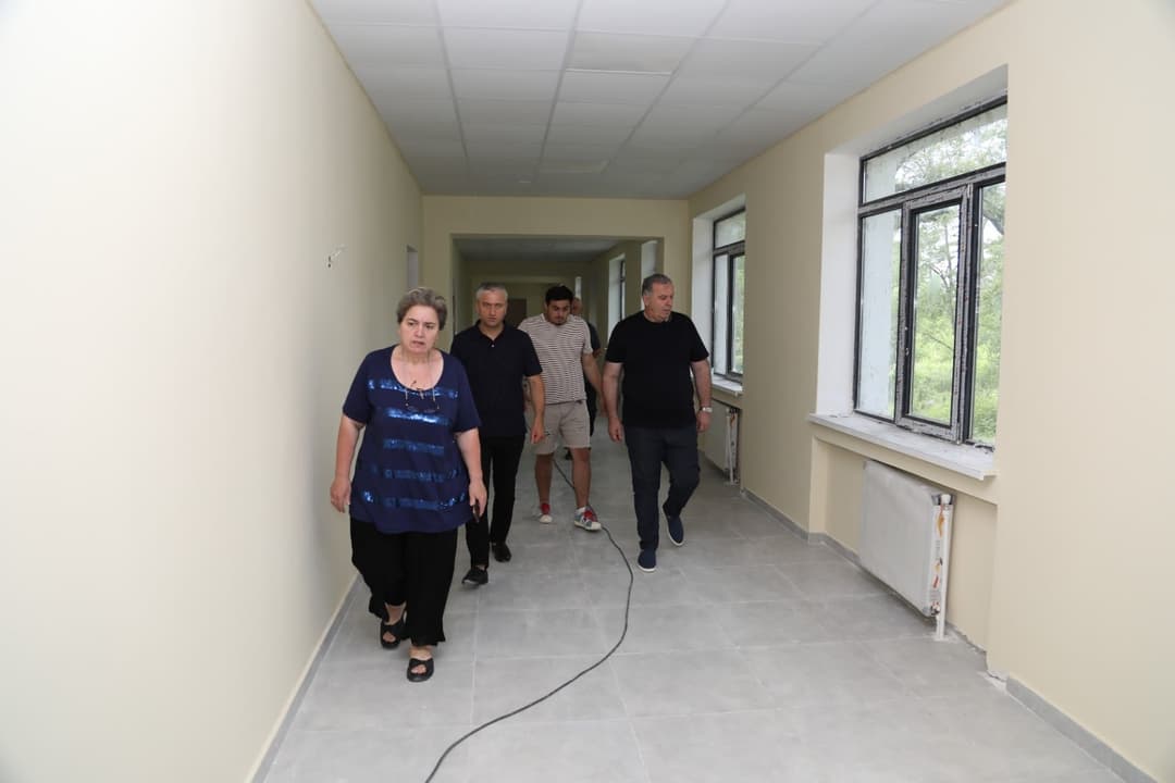 წყალტუბოს მუნიციპალიტეტის სოფელ ტყაჩირში საჯარო სკოლის რეაბილიტაციის პროექტი ხორციელდება