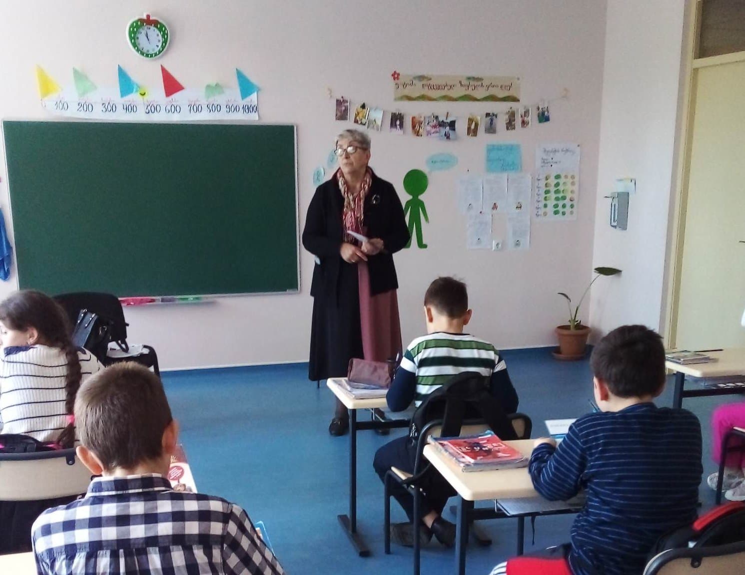 Frontnews image description