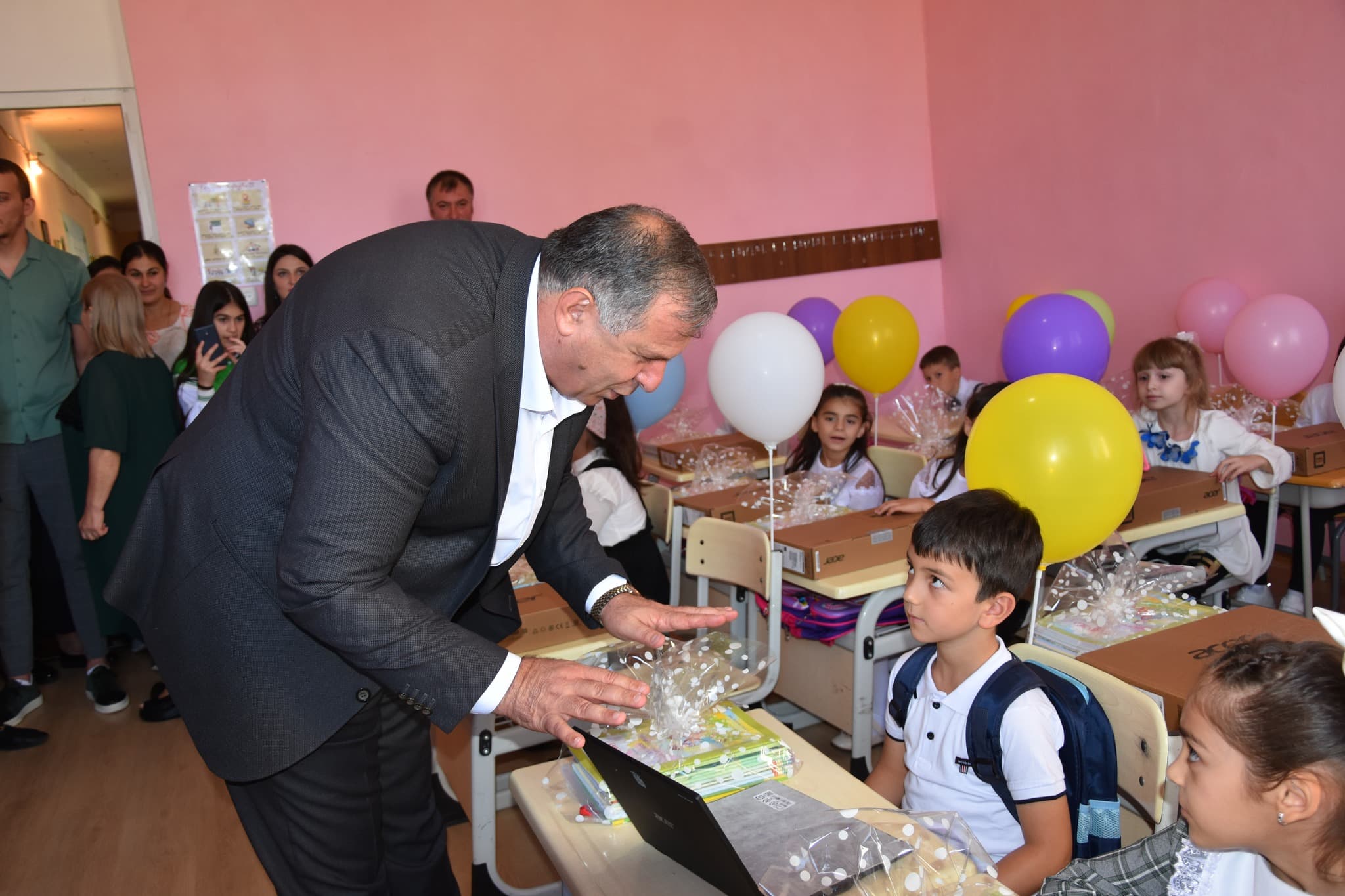 Frontnews image description