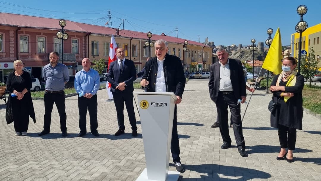 მამუკა ხაზარაძემ ახალციხის მუნიციპალიტეტის მერობის კანდიდატად მანუჩარ ჩაჩანიძე წარადგინა