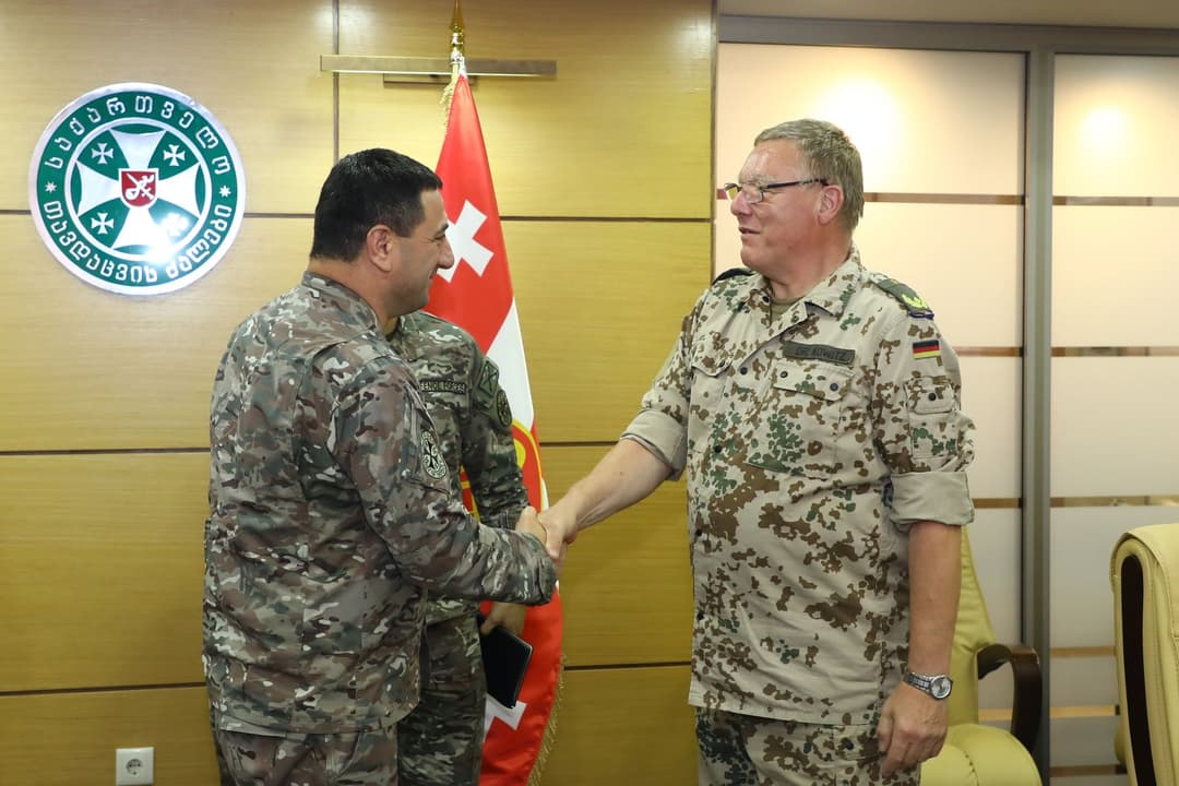 თავდაცვის უწყების ხელმძღვანელმა პირებმა მრავალეროვნული სამედიცინო საკოორდინაციო ცენტრის დირექტორს უმასპინძლეს