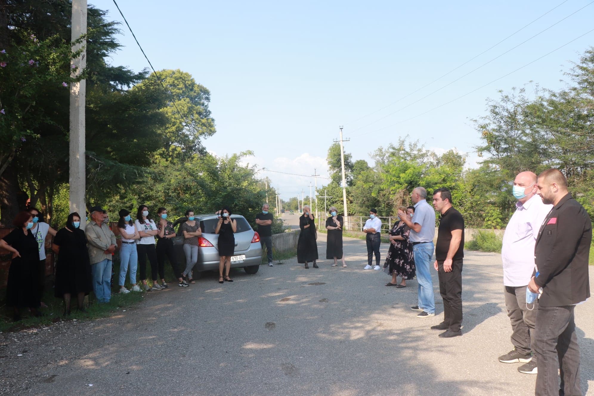 Frontnews image description