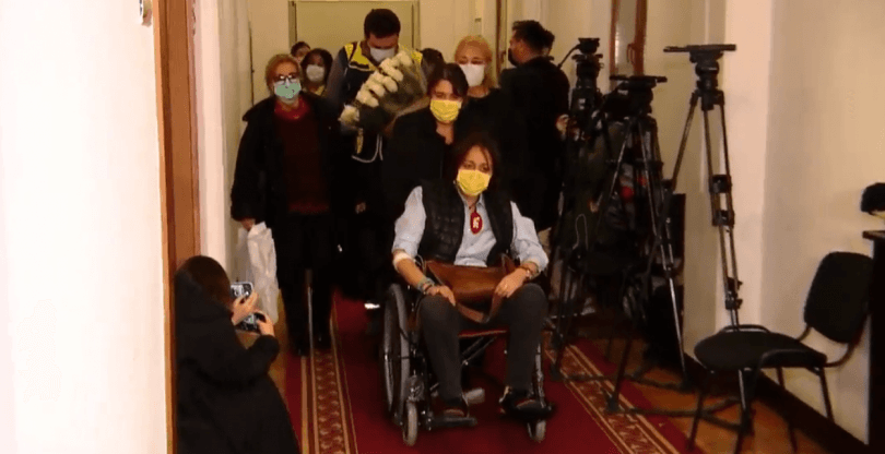 ელენე ხოშტარია რეაბილიტაციის პროცესს “ნიუჰოსპიტალში” გაივლის