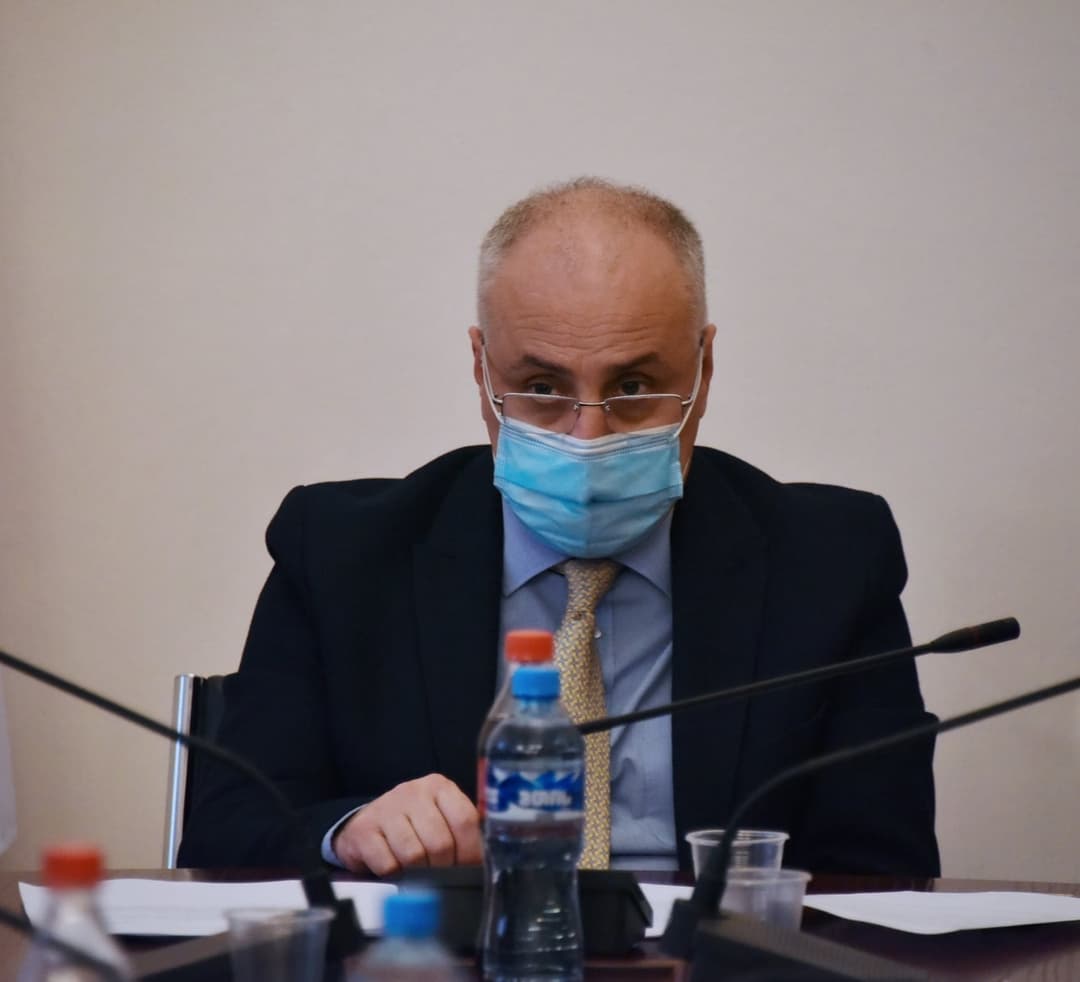 “ეჭვების დონეზე არ შეიძლება დასკვნები გააკეთო და არ შეიძლება ასეთი მძიმე ფაქტი გამოიყენო პოლიტიკური სპეკულაციისთვის”