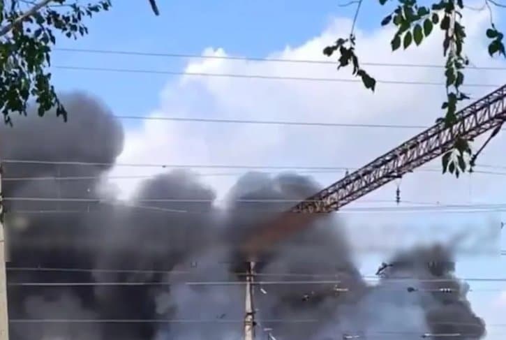 Frontnews image description