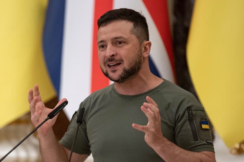 Zelensky calls on EU to ban Russian channels