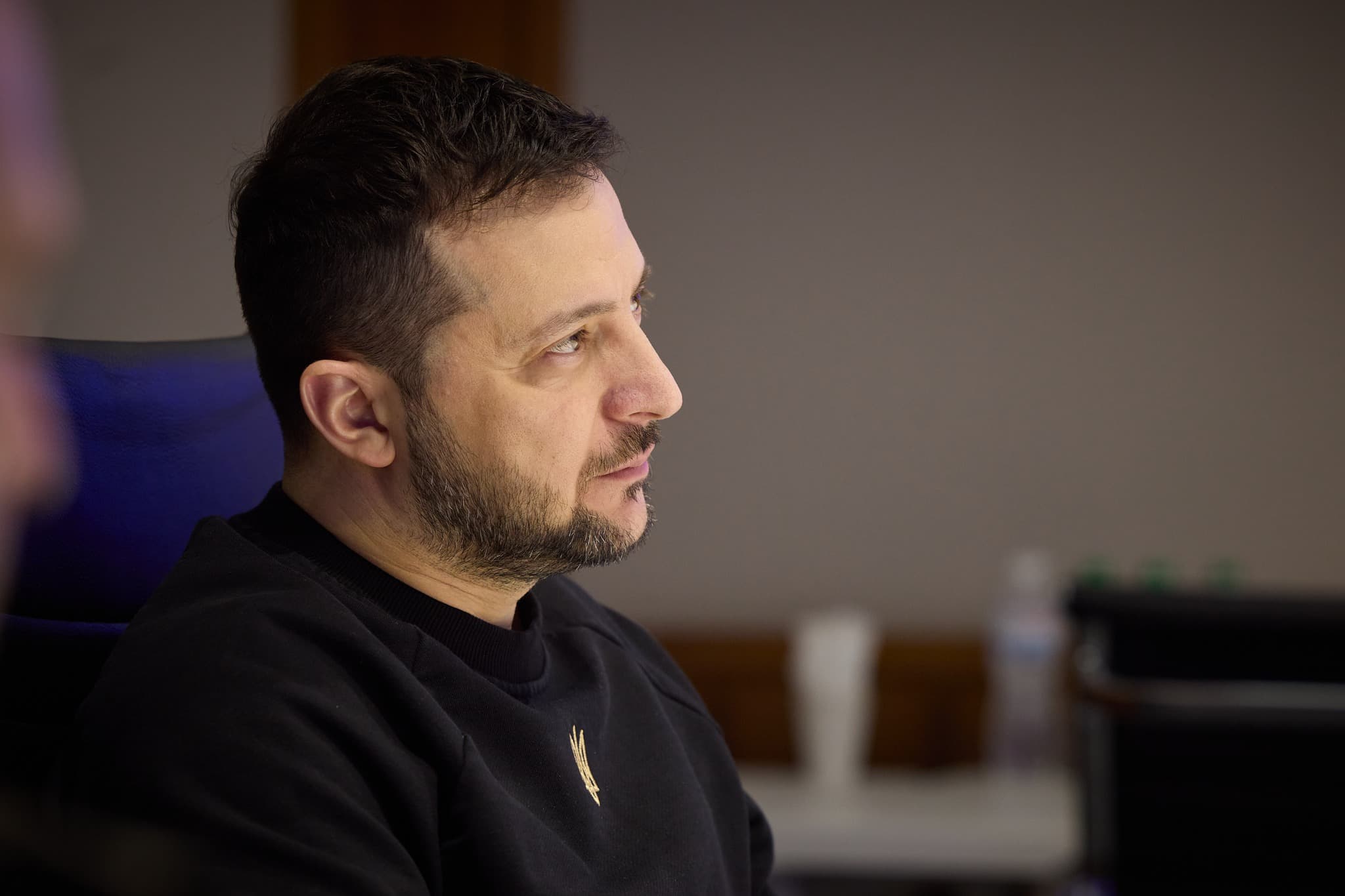 Frontnews image description