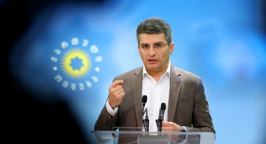 მამუკა მდინარაძე – ჩვენ ვამბობდით, რომ ეს არის თვითმმართველობის არჩევნები, ისინი ამბობდნენ რეფერენდუმიო, ერთიც მოვიგეთ და მეორეც