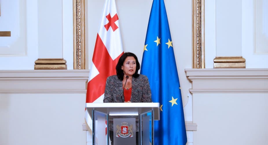 President Zurabishvili meets ex-pres Margvelashvili on her ‘national reconciliation’ initiative