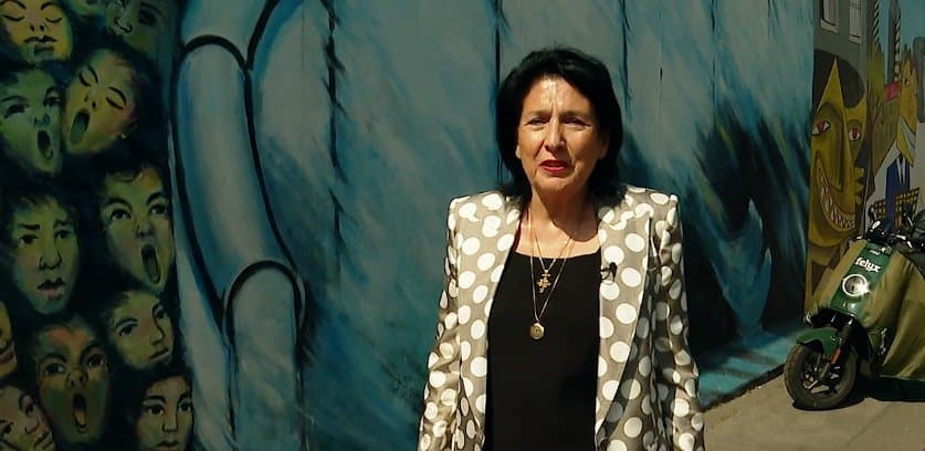 Frontnews image description