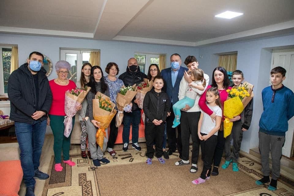 ზვიად შალამბერიძე ქუთაისში მყოფ უკრაინის მოქალაქეებს შეხვდა