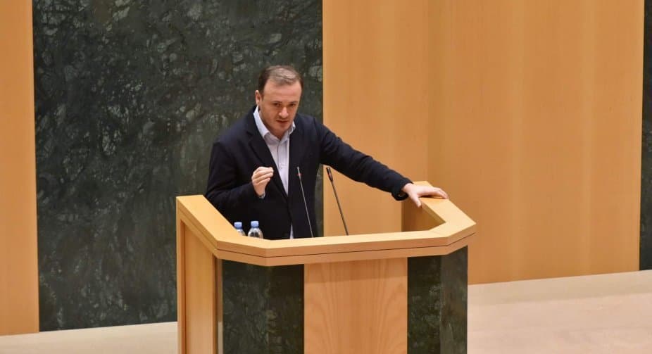 ირაკლი ზარქუა – თუ რამე კარგი კეთდებოდა „ნაცმოძრაობის“ რეჟიმის დროს, ბიძინა ივანიშვილი ყოფილა დამფინანსებელი, მაშინ არ იყო ოლიგარქი, ახლა გახდა?