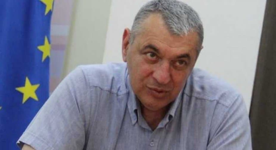 Frontnews image description