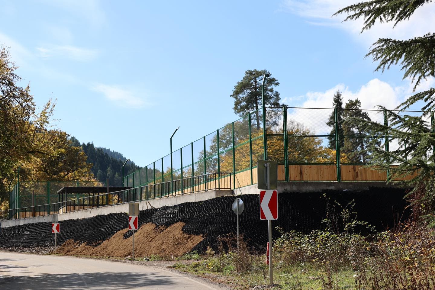 Frontnews image description