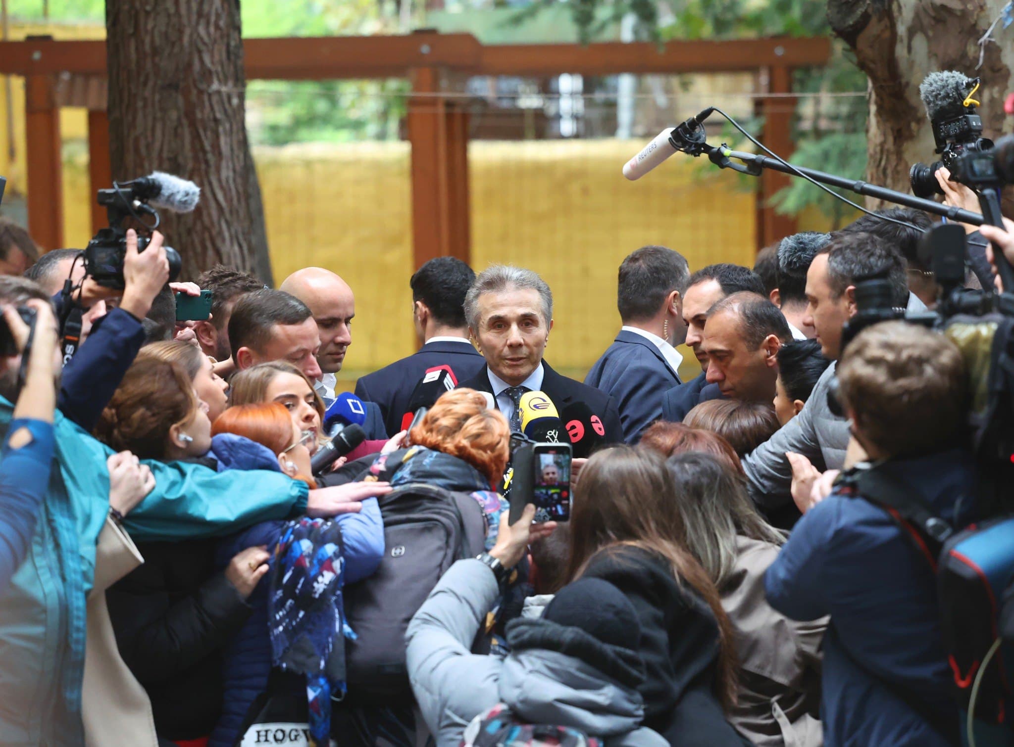 Frontnews image description