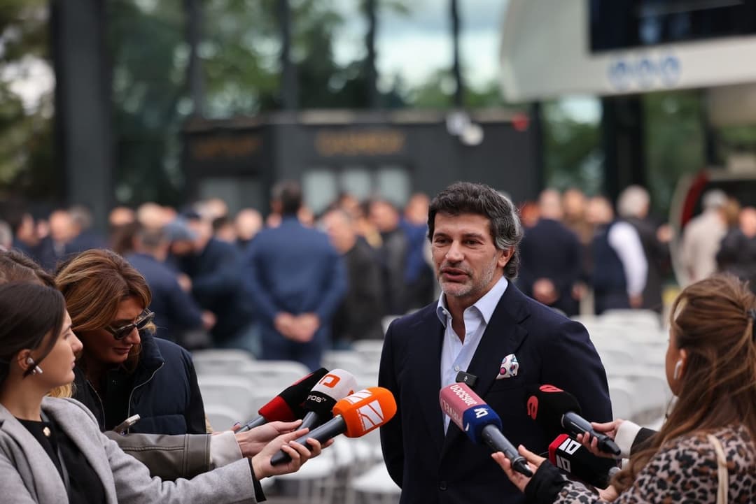 კახა კალაძე – ზურაბიშვილი ცდილობს, როგორმე შეინარჩუნოს თანამდებობა, თუმცა ხუთი პარასკევი აქვს დარჩენილი