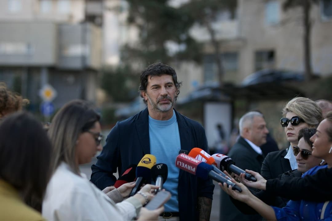 კახა კალაძე – როდის გაგიგიათ, რომ საპროტესტო აქციაზე დგომის გამო, ვინმე გაგვეშვას? საზოგადოებას და მით უმეტეს თანამშრომლებს არანაირი პოლიტიკური ნიშნით არ ვყოფთ