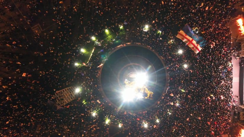 Frontnews image description