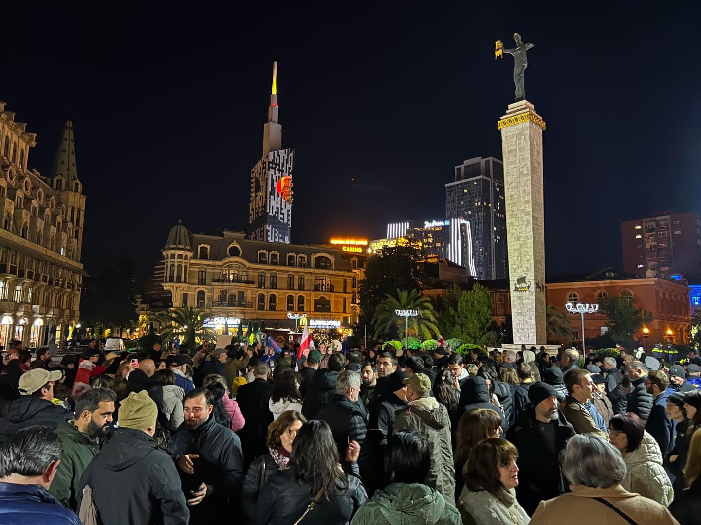 Frontnews image description