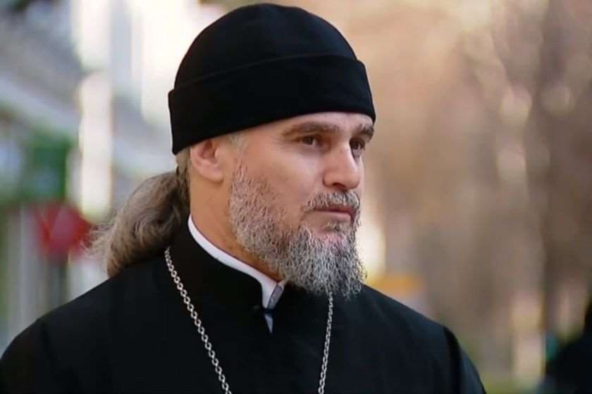 დეკანოზი შალვა კეკელია – ქვეყნის მტრებს და რუსეთის მომხრეებს გვეძახიან, რუსოფილები ხართ თქვენ და რუსული ნარატივები გაქვთ თქვენ, ვინც ამას ლაპარაკობთ