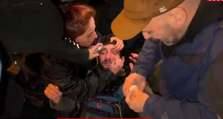 საპროტესტო აქციაზე “ტვ პირველის” ოპერატორი დაშავდა