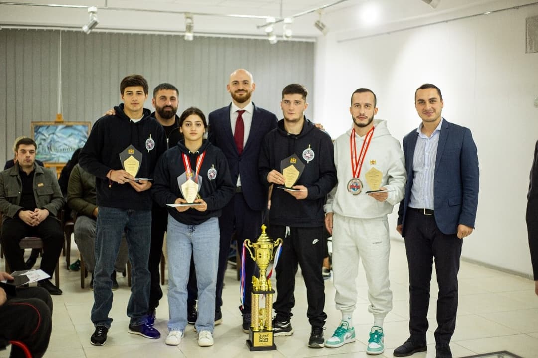 აფხაზეთის განათლებისა და კულტურის სამინისტროში აფხაზეთის წარმატებული სპორტსმენების დაჯილდოება გაიმართა