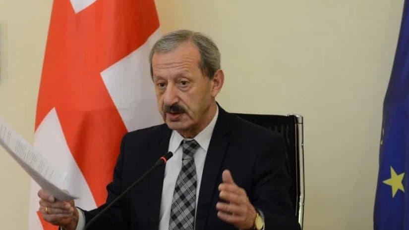 ვახტანგ ხმალაძე – დადონ ერთმანეთის გვერდით ქართული და ამერიკული “ფარა”  და ერთმანეთს შეადარონ, ეს სრულიად სხვადასხვა კანონია