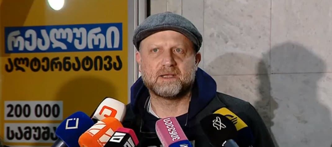 Frontnews image description