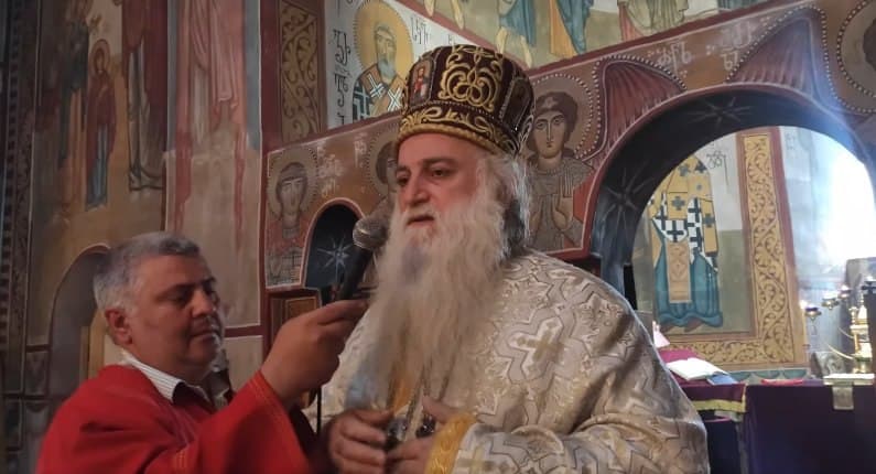 “დღეს ვინც ქუჩაში დგას, დიდი თუ პატარა, მართალია იმიტომ, რომ ისინი იცავენ ჩვენი ქვეყნის მომავალს”