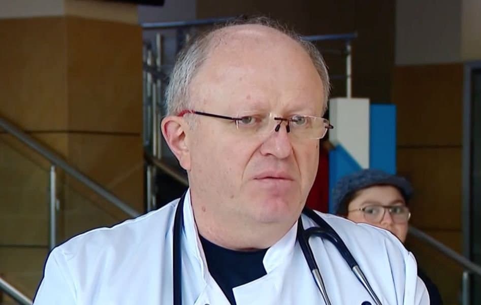 ექიმის ინფორმაციით, 21 წლის ალექსანდრე თირქიას მდგომარეობა საკმაოდ საყურადღებოა და მძიმე რჩება