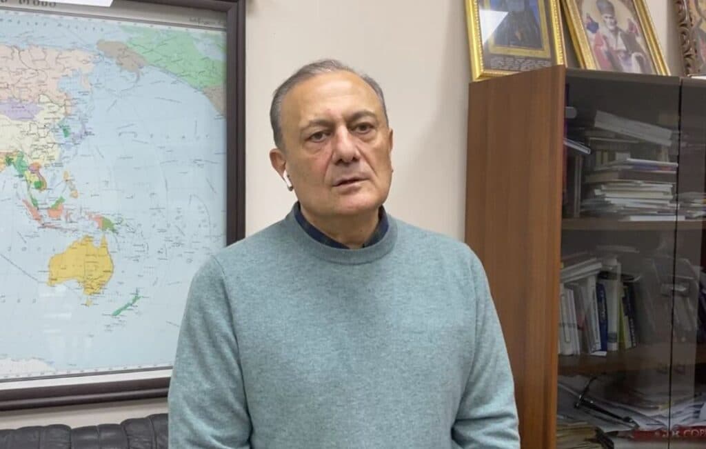 Frontnews image description