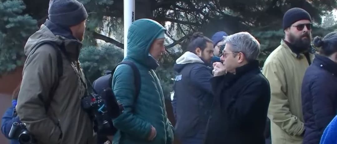 კულტურის სფეროს წარმომადგენლები საპროტესტო აქციას მართავენ