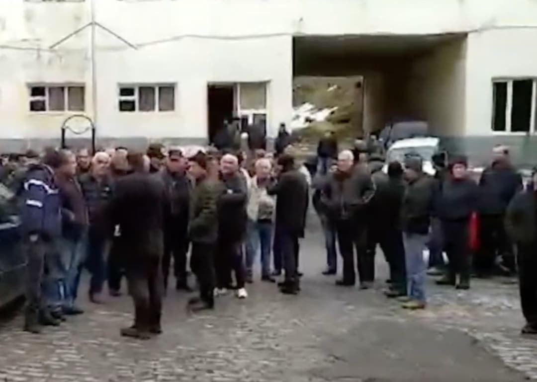 ტყიბულში მეშახტეების ნაწილი სამსახურიდან გაათავისუფლეს