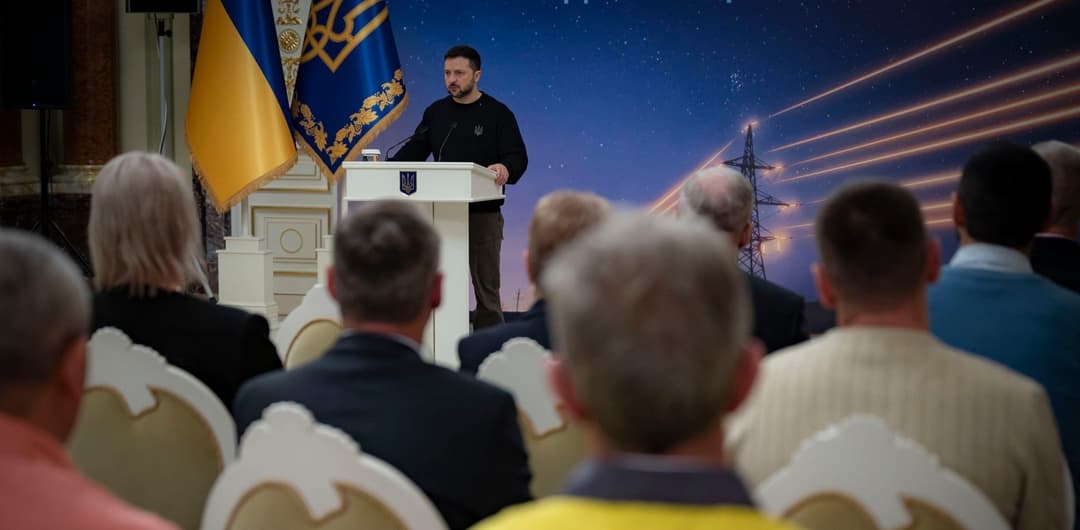 უკრაინას 30-ზე მეტ ქვეყანაში ახალი ელჩები ეყოლება